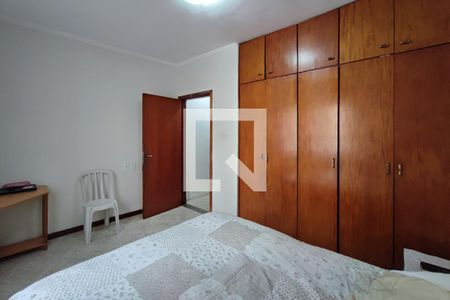 Quarto 1 de casa para alugar com 3 quartos, 120m² em Jardim Novo Campos Eliseos, Campinas