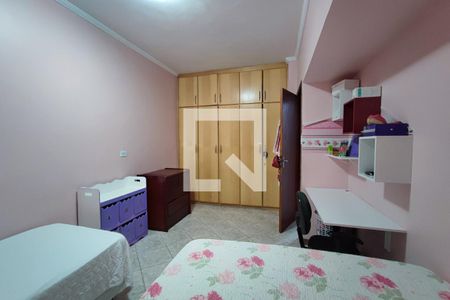 Casa à venda com 120m², 3 quartos e 3 vagasQuarto 2