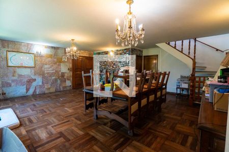 Sala de casa à venda com 4 quartos, 249m² em Parque Jabaquara, São Paulo