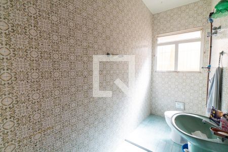 Casa à venda com 249m², 4 quartos e 6 vagas Casa à venda com 249m², 4 quartos e 6 vagasLavabo