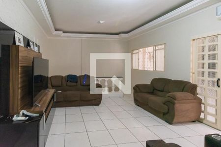 Sala de casa à venda com 3 quartos, 300m² em Jardim Santa Lúcia, Campinas