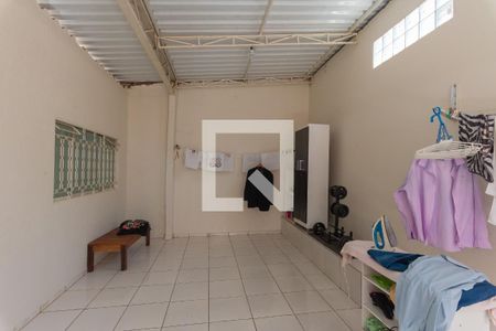Casa à venda com 300m², 3 quartos e 5 vagasÁrea de Serviço
