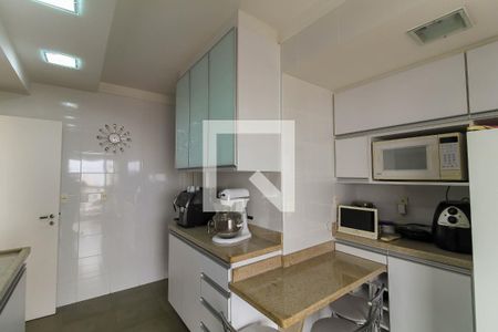 Apartamento à venda com 155m², 3 quartos e 3 vagasCozinha 