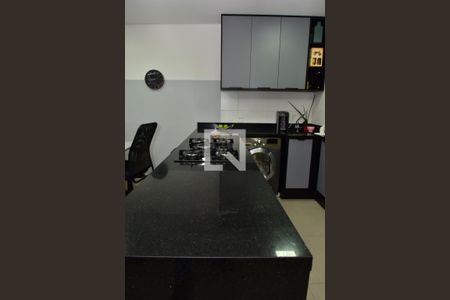 Apartamento à venda com 34m², 1 quarto e sem vagaCozinha e Área de Serviço