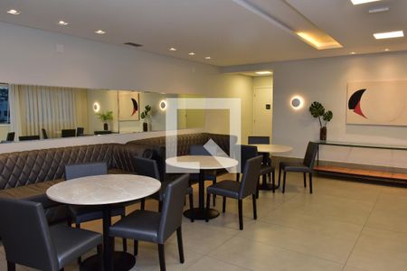 Apartamento à venda com 34m², 1 quarto e sem vagaÁrea comum - Salão de festas