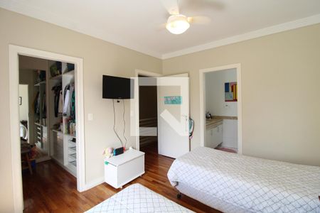 Casa à venda com 175m², 3 quartos e 3 vagasSuíte 1