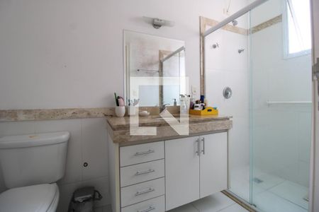 Casa à venda com 175m², 3 quartos e 3 vagasBanheiro da suíte 2