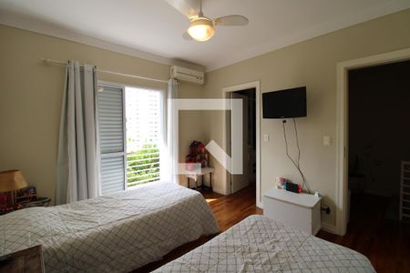 Casa à venda com 175m², 3 quartos e 3 vagasSuíte 1