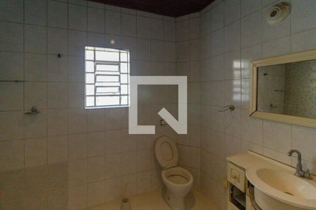 Banheiro do quarto 1 de casa para alugar com 2 quartos, 150m² em Aclimação, São Paulo