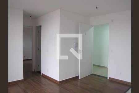 Sala de apartamento para alugar com 2 quartos, 44m² em Vila Nova Savoia, São Paulo