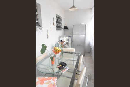 Casa para alugar com 200m², 4 quartos e 1 vagaÁrea de Serviço