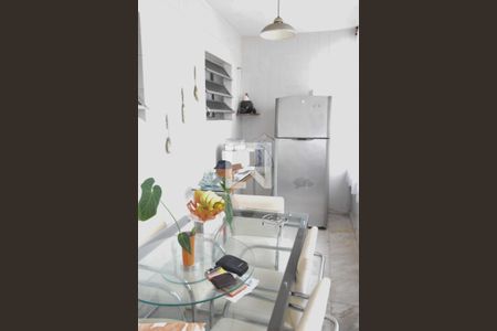 Casa para alugar com 200m², 4 quartos e 1 vagaÁrea de Serviço