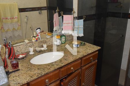 Casa para alugar com 200m², 4 quartos e 1 vagaBanheiro 2