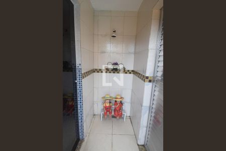 Casa para alugar com 200m², 4 quartos e 1 vagaQuintal