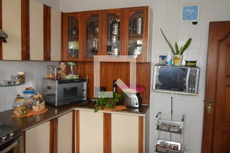 Casa para alugar com 200m², 4 quartos e 1 vagaCozinha 