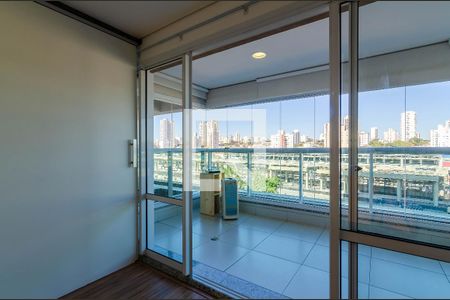 Sala de kitnet/studio para alugar com 1 quarto, 43m² em Jardim Aeroporto, São Paulo