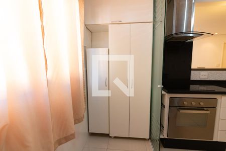 Apartamento à venda com 46m², 1 quarto e 1 vaga Apartamento à venda com 46m², 1 quarto e 1 vagaÁrea de Serviço