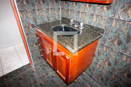 Casa para alugar com 250m², 3 quartos e 4 vagasBanheiro