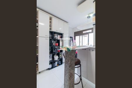 Apartamento para alugar com 90m², 2 quartos e 1 vaga Apartamento para alugar com 90m², 2 quartos e 1 vagaCozinha e Área de Serviço