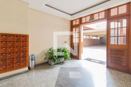 Apartamento para alugar com 90m², 2 quartos e 1 vaga Apartamento para alugar com 90m², 2 quartos e 1 vagaHall social