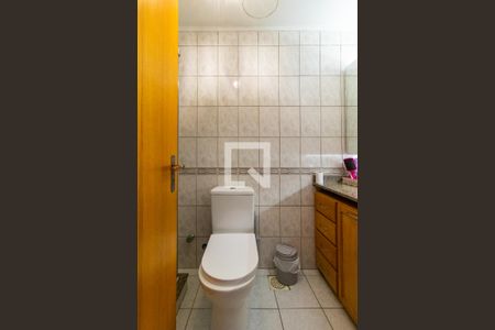 Apartamento para alugar com 90m², 2 quartos e 1 vaga Apartamento para alugar com 90m², 2 quartos e 1 vagaBanheiro Corredor