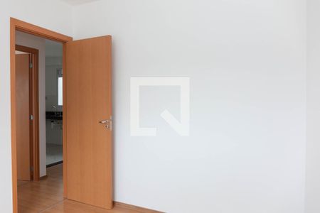 Quarto 1 de apartamento para alugar com 2 quartos, 41m² em Rubem Berta, Porto Alegre