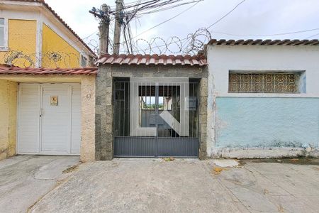 Casa à venda com 87m², 2 quartos e sem vagaFachada