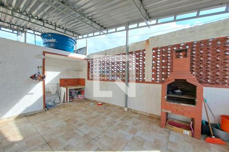 Casa à venda com 87m², 2 quartos e sem vagaTerraço