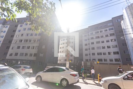 Apartamento para alugar com 42m², 2 quartos e sem vagaFachada