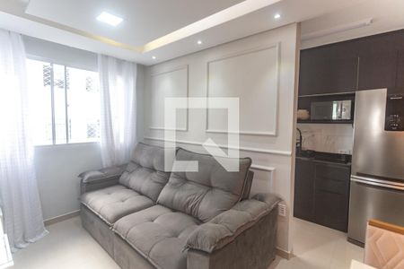 Sala de estar de apartamento para alugar com 2 quartos, 42m² em Jardim São Savério, São Paulo