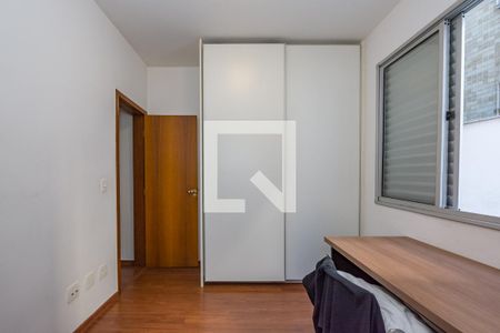 Apartamento à venda com 168m², 3 quartos e 3 vagasQuarto 3