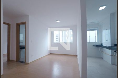 Sala de apartamento para alugar com 2 quartos, 44m² em Vila Nossa Senhora das Vitórias, Mauá