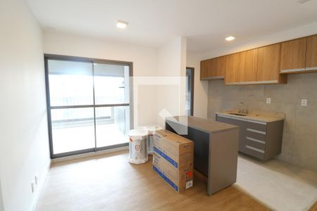 Sala de apartamento para alugar com 3 quartos, 78m² em Butantã, São Paulo