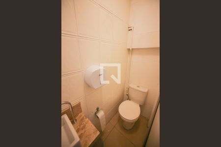 Casa para alugar com 350m², 5 quartos e 2 vagasSalão