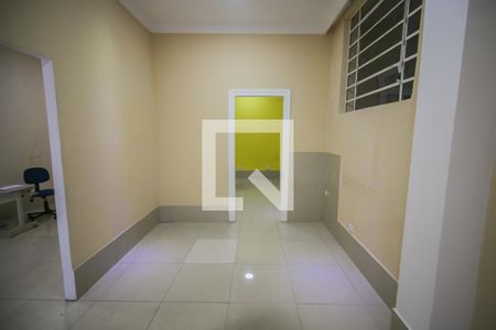 Casa para alugar com 350m², 5 quartos e 2 vagasSalão