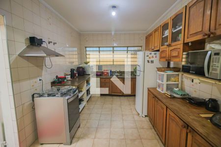 Casa para alugar com 350m², 5 quartos e 2 vagasCozinha