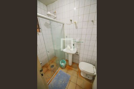 Casa para alugar com 350m², 5 quartos e 2 vagasBanheiro Serviço