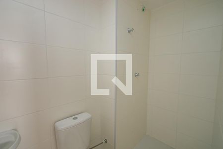 Banheiro  de apartamento para alugar com 1 quarto, 27m² em Jardim Mirante, São Paulo