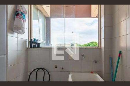 Apartamento à venda com 78m², 3 quartos e 2 vagasÁrea de serviço 