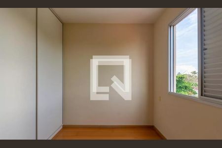 Suite de apartamento à venda com 3 quartos, 78m² em Itapoã, Belo Horizonte