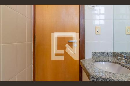 Apartamento à venda com 78m², 3 quartos e 2 vagasBanheiro da Suite