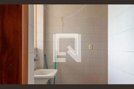 Apartamento à venda com 78m², 3 quartos e 2 vagasÁrea de serviço 