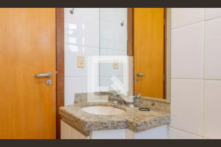 Apartamento à venda com 78m², 3 quartos e 2 vagasBanheiro Social