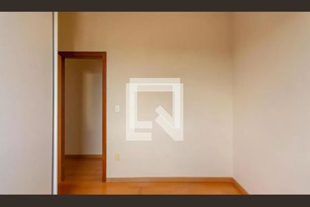 Apartamento à venda com 77m², 3 quartos e 2 vagasQuarto 2