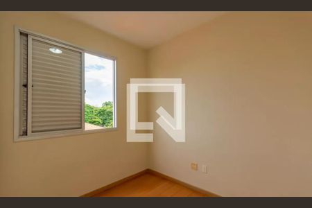 Apartamento à venda com 77m², 3 quartos e 2 vagasQuarto 1