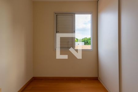 Apartamento à venda com 78m², 3 quartos e 2 vagas Apartamento à venda com 78m², 3 quartos e 2 vagasQuarto 2