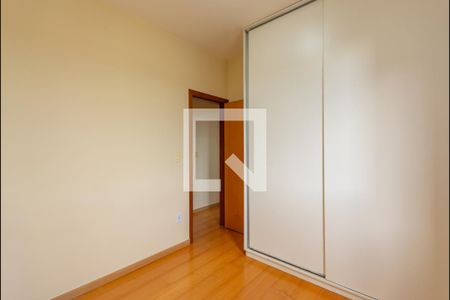 Quarto 1 de apartamento à venda com 3 quartos, 78m² em Itapoã, Belo Horizonte