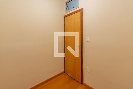 Apartamento à venda com 78m², 3 quartos e 2 vagas Apartamento à venda com 78m², 3 quartos e 2 vagasQuarto de Serviço
