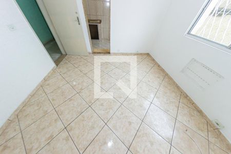 Sala de apartamento para alugar com 1 quarto, 35m² em Bento Ribeiro, Rio de Janeiro