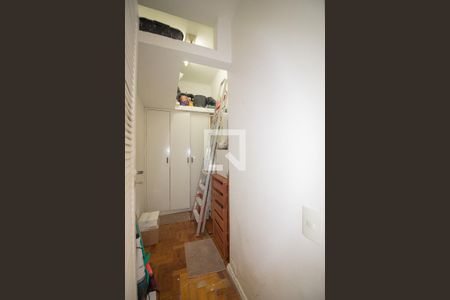 Apartamento à venda com 97m², 2 quartos e sem vaga Apartamento à venda com 97m², 2 quartos e sem vagaQuarto da área de serviço